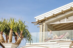 Étoiles Luxury Guest House Resort