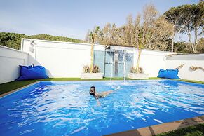 Étoiles Luxury Guest House Resort