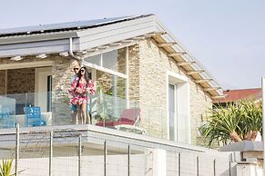 Étoiles Luxury Guest House Resort