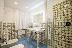 Étoiles Luxury Guest House Resort