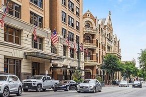 Littlefield Lofts, hosted by Placemakr - 6th Street