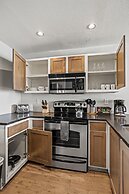 Littlefield Lofts, hosted by Placemakr - 6th Street