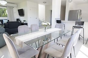 Ka' Romana Residences