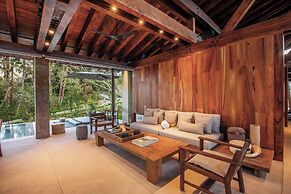 Villa Kupuri 27 Spectacular View