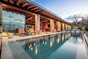 Villa Kupuri 27 Spectacular View