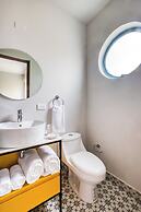 VICENTE SUAREZ by Mr. W