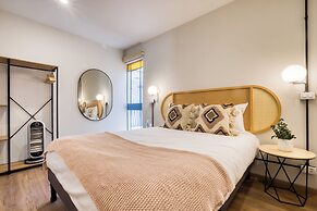 VICENTE SUAREZ by Mr. W