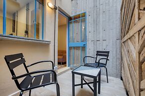 VICENTE SUAREZ by Mr. W