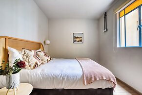 VICENTE SUAREZ by Mr. W