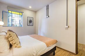 VICENTE SUAREZ by Mr. W