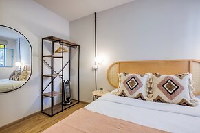 VICENTE SUAREZ by Mr. W