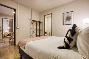 VICENTE SUAREZ by Mr. W