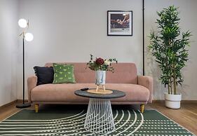 VICENTE SUAREZ by Mr. W