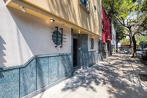 VICENTE SUAREZ by Mr. W