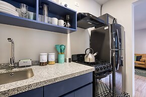 VICENTE SUAREZ by Mr. W