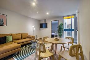 VICENTE SUAREZ by Mr. W