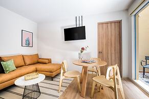 VICENTE SUAREZ by Mr. W