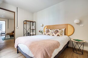 VICENTE SUAREZ by Mr. W