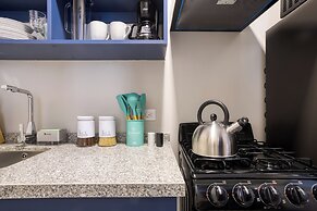 VICENTE SUAREZ by Mr. W