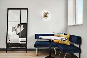 Aloft Indianapolis Downtown