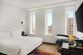 Aloft Indianapolis Downtown