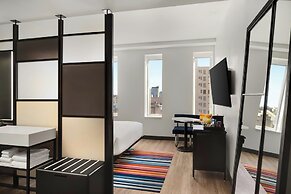 Aloft Indianapolis Downtown