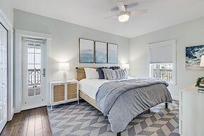 Ships and Giggles 276 HI