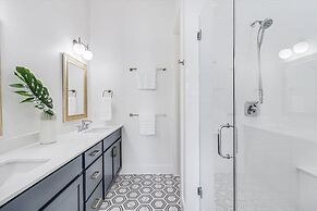 Walking on Sunshine 246 LAK