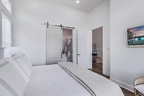 Walking on Sunshine 246 LAK