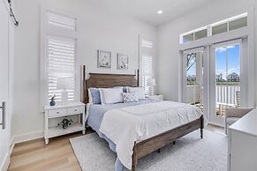 Walking on Sunshine 246 LAK