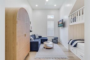 Walking on Sunshine 246 LAK