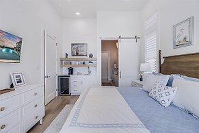 Walking on Sunshine 246 LAK