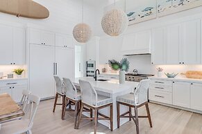 Lakeside Luxury 230 LAK