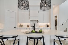 Friday's Comin' 132 BAR