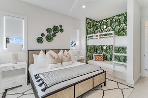 Friday's Comin' 132 BAR