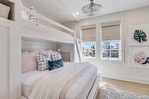 Afterley Pointe 213 LAK