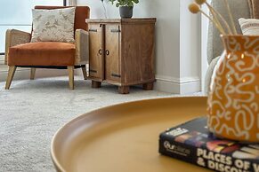 Urban Retreat in the Heritage Building