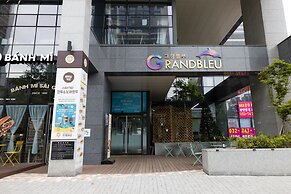 Grandbleu Hotel & Residence