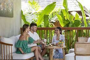 Unagi Wooden Villa by Emana