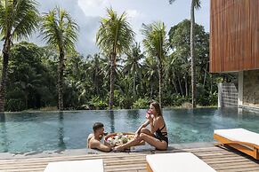 Unagi Wooden Villa by Emana