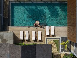 Unagi Wooden Villa by Emana