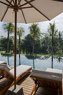 Unagi Wooden Villa by Emana