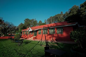 Lakefront Home Hotel