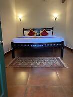 Lakefront Home Hotel