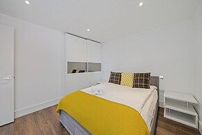 Modern 1-Bedroom Flat in Central London
