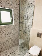 Roussos Place - Next To Splantzia Square - 2bd 2ba