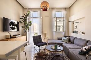 Bauhaus Artistic Haven by Sea N' Rent