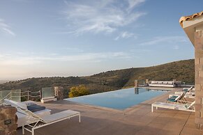 Aphea Retreat Villa