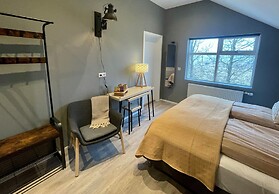 Lindarholl Guesthouse