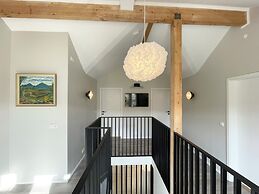 Lindarholl Guesthouse